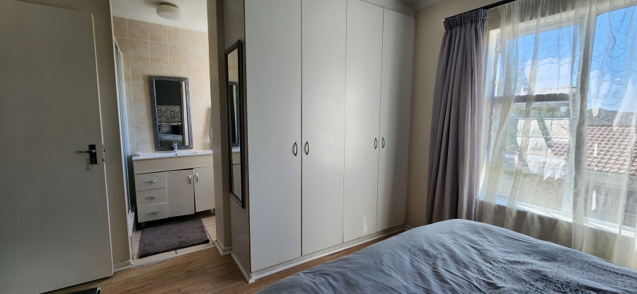 To Let 3 Bedroom Property for Rent in Parklands Western Cape